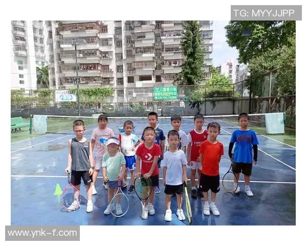 深圳网球队与南京网球队赛后分析个人能力的对比与启示 深圳网球队与南京网球队赛后分析个人能力的对比与启示