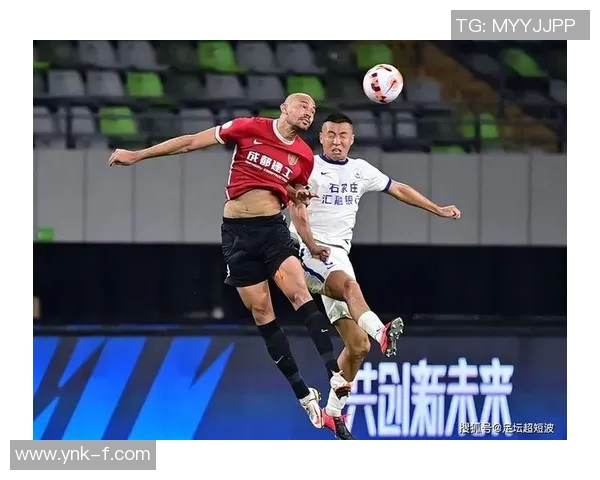 成都网球队在比赛中的整体表现分析与战术得失探讨