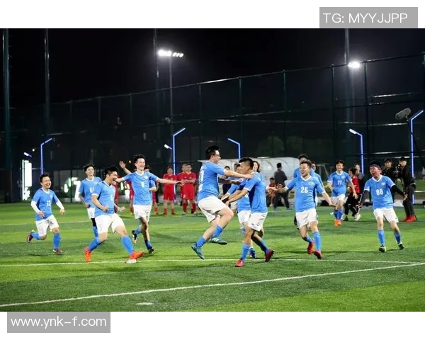 李秀英独家分享足球心得与技巧助你提升球技的秘诀与经验 李秀英独家分享足球心得与技巧助你提升球技的秘诀与经验