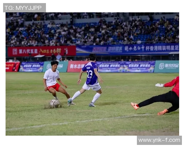 最著名的足球明星在绿茵场上展现非凡技艺与激情的精彩瞬间 最著名的足球明星在绿茵场上展现非凡技艺与激情的精彩瞬间