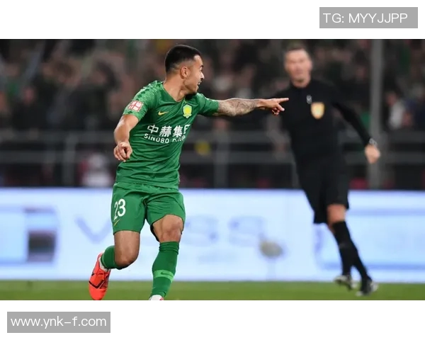 杭州足球队在全国锦标赛积分榜上以75分稳居第一名,争冠形势喜人 杭州足球队在全国锦标赛积分榜上以75分稳居第一名,争冠形势喜人